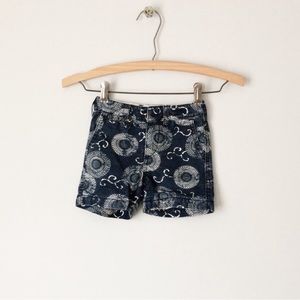 Baby Gap Toddler True Indigo print chino shorts 12-18 months